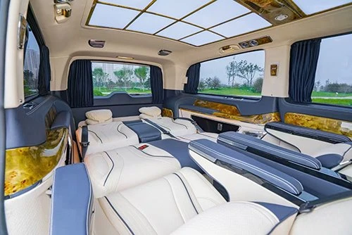 Luxury car seats installation effect drawing 4