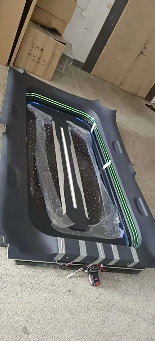 Starlight Roof High Roof Assembly for Mercedes-Benz Vito and V-Class Starlight Roof High Roof Assembly for Mercedes-Benz Vito and V-Class