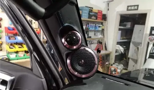 Advantages and disadvantages of car audio modification