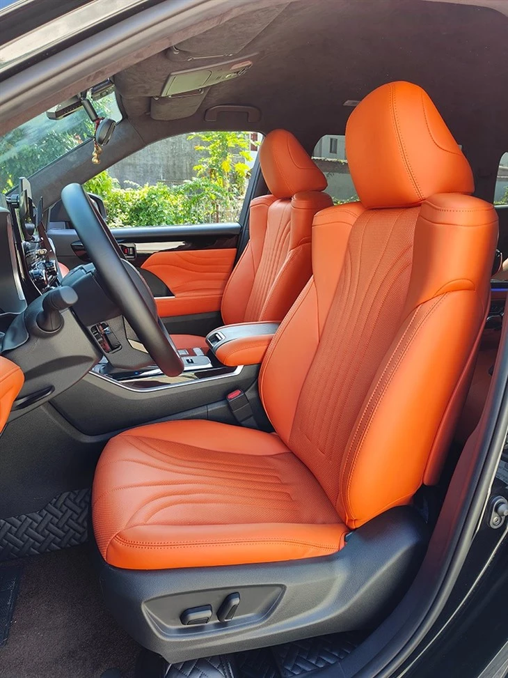 Custom Mercedes V260 Luxury Modification