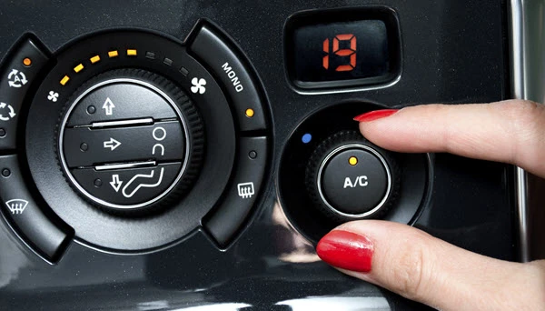 Automobile Air Conditioner