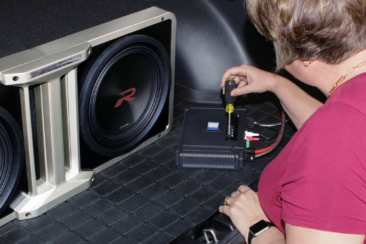 Adjusting car speakers