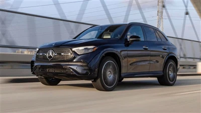 What Competes With Mercedes GLC300